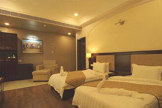 Piyush Palace Hotel, Kheda 2